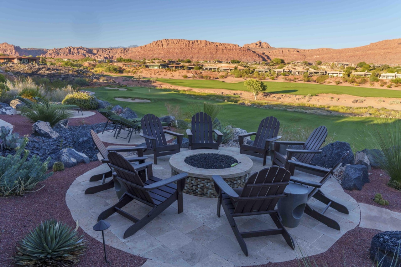 2228 N Chaco Trl St George, UT 84770 home for sale, MLS#25-265930 - Erika Rogers Photo 7