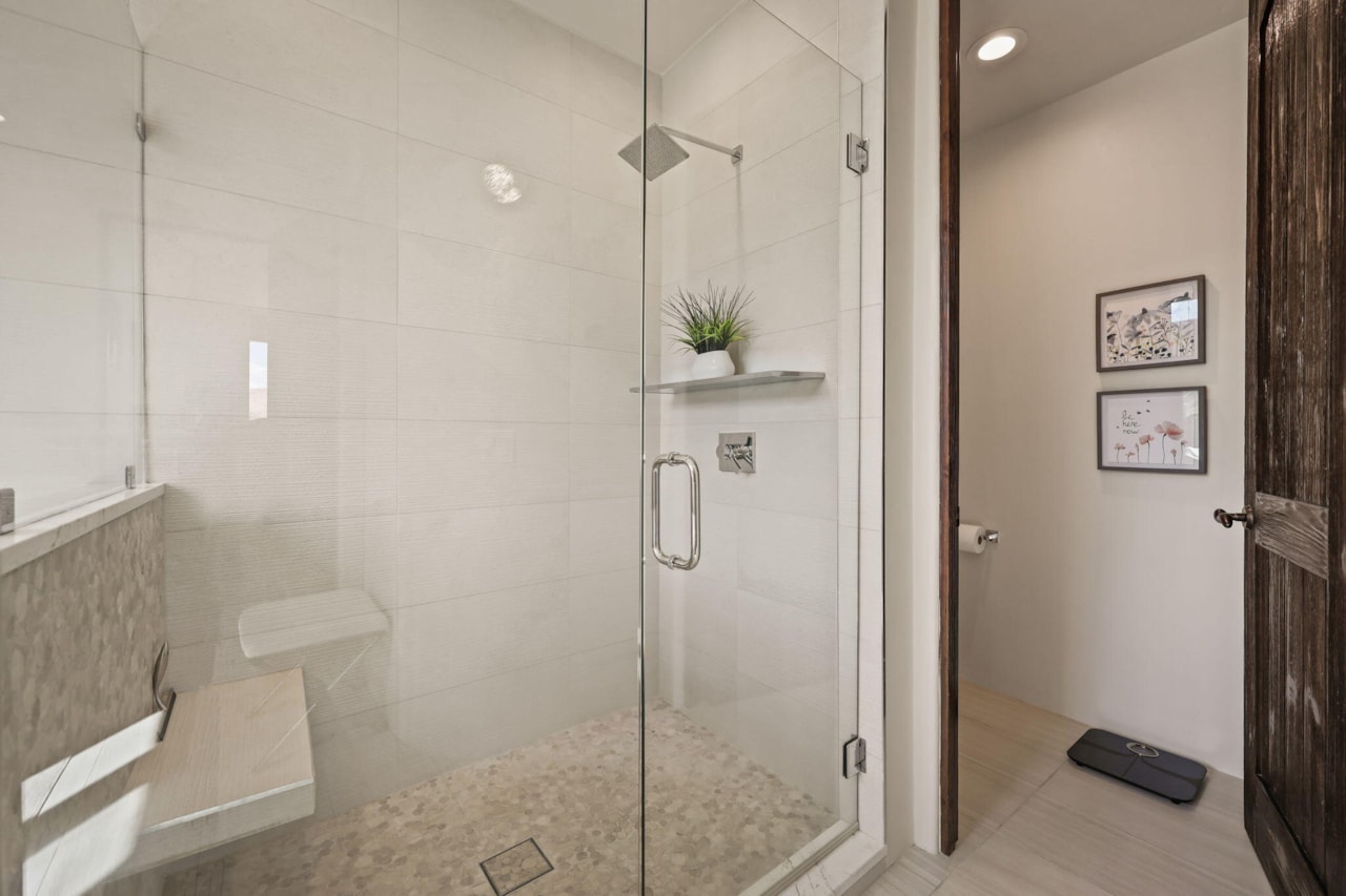 2228 N Chaco Trl St George, UT 84770 home for sale, MLS#25-265930 - Erika Rogers Photo 46