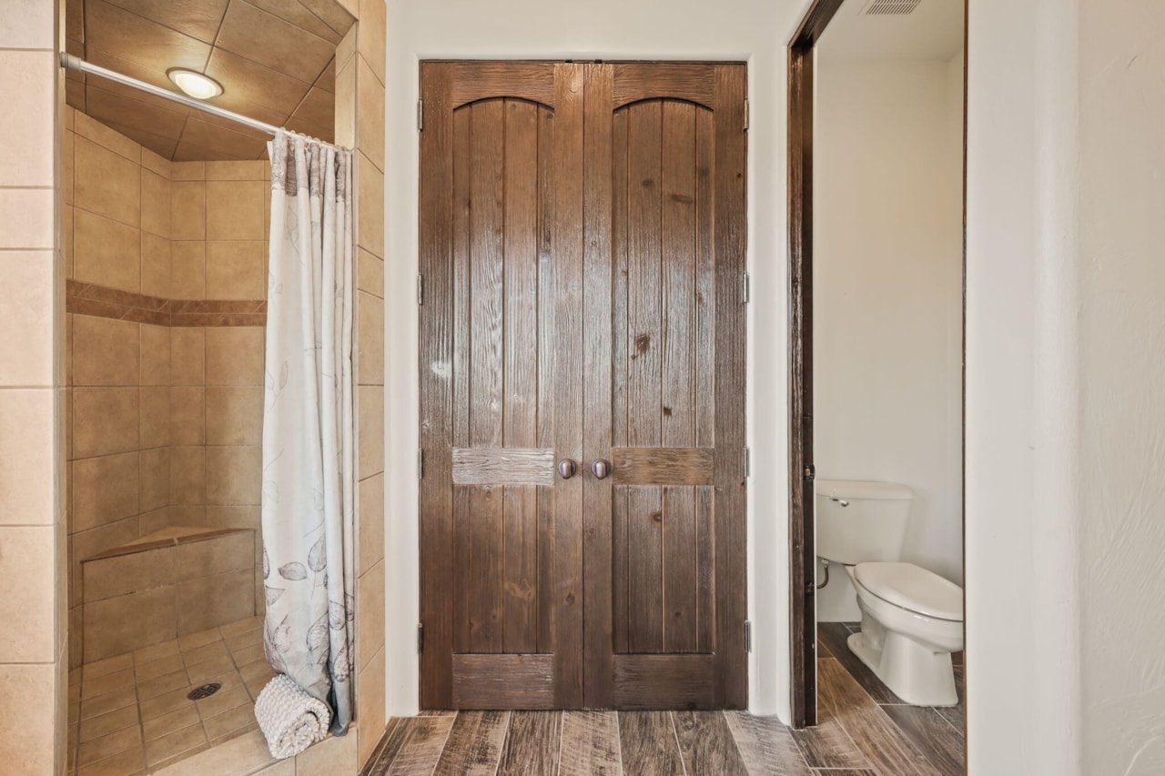 2228 N Chaco Trl St George, UT 84770 home for sale, MLS#25-265930 - Erika Rogers Photo 54