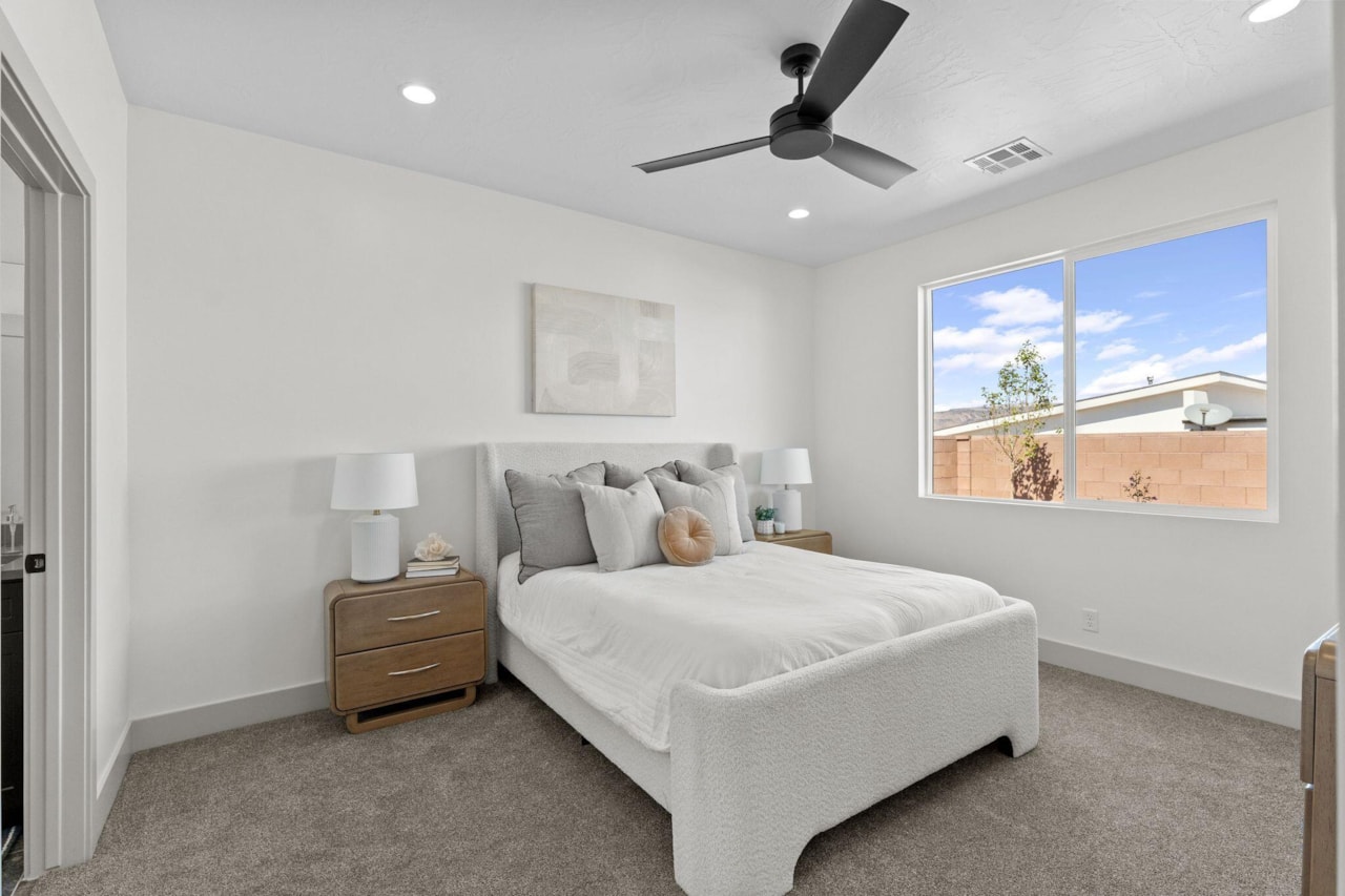 983 E Coyote Crest DR Washington, UT 84780 home for sale, MLS#25-266154 - Erika Rogers Photo 15