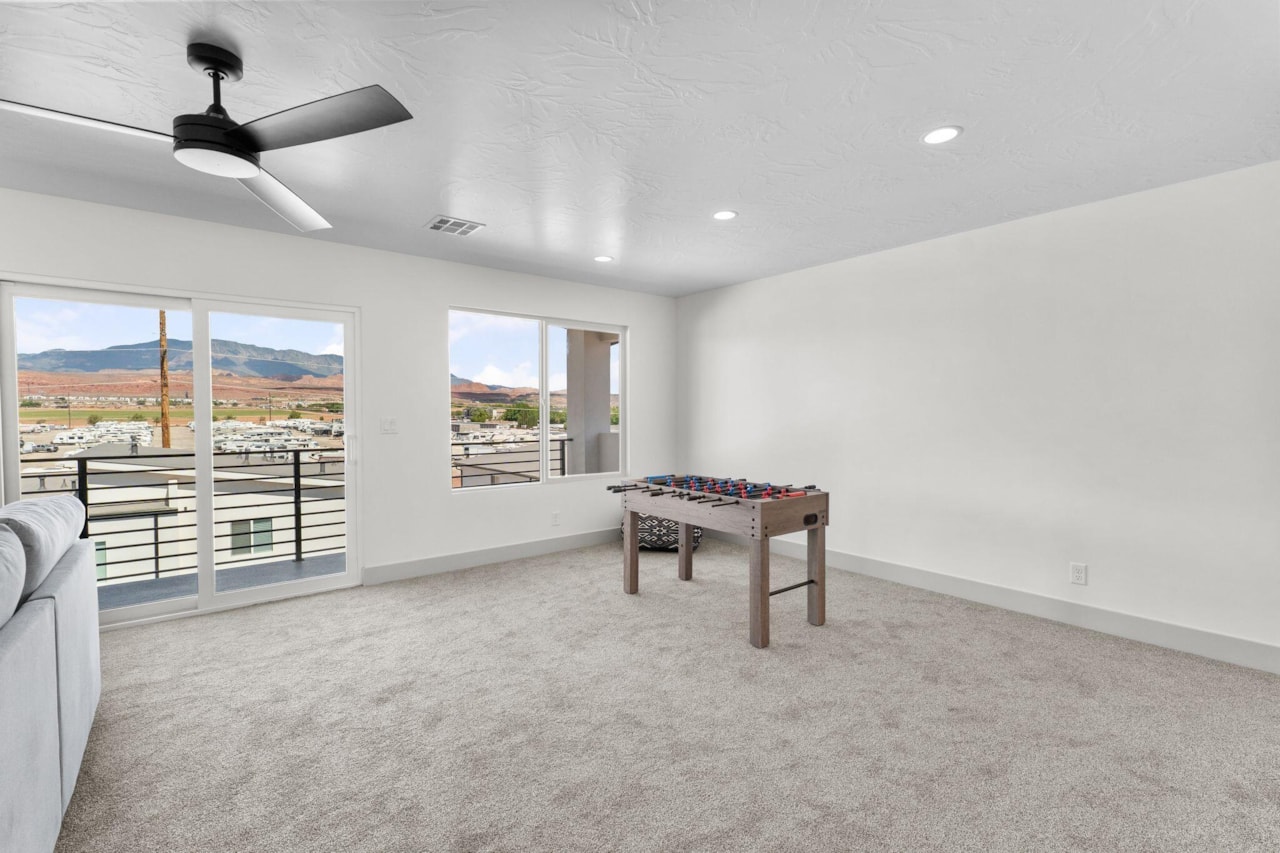 983 E Coyote Crest DR Washington, UT 84780 home for sale, MLS#25-266154 - Erika Rogers Photo 23