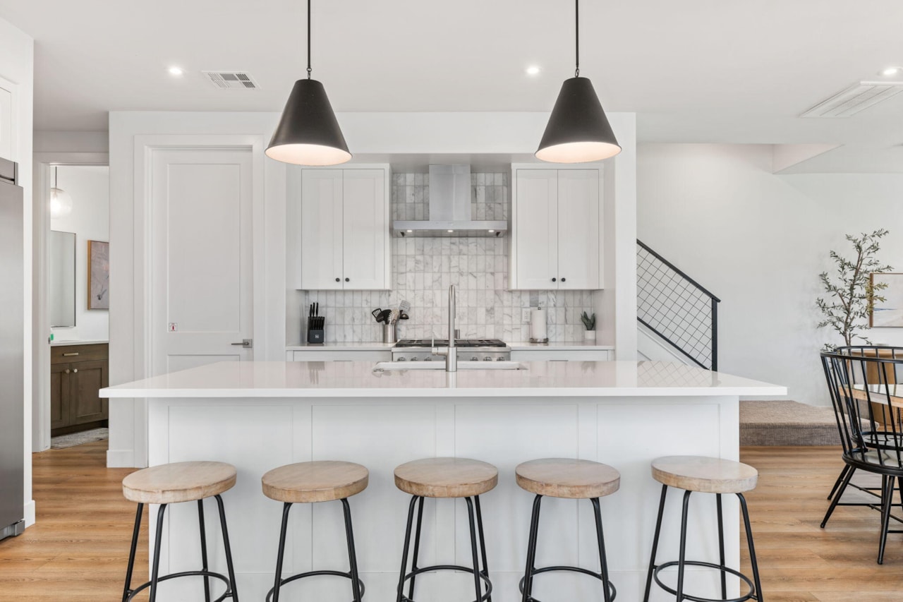 740 Olympic LN St George, UT 84790 home for sale, MLS#25-265577 - Erika Rogers Photo 10