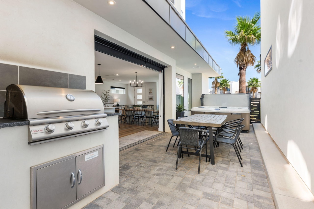 740 Olympic LN St George, UT 84790 home for sale, MLS#25-265577 - Erika Rogers Photo 14