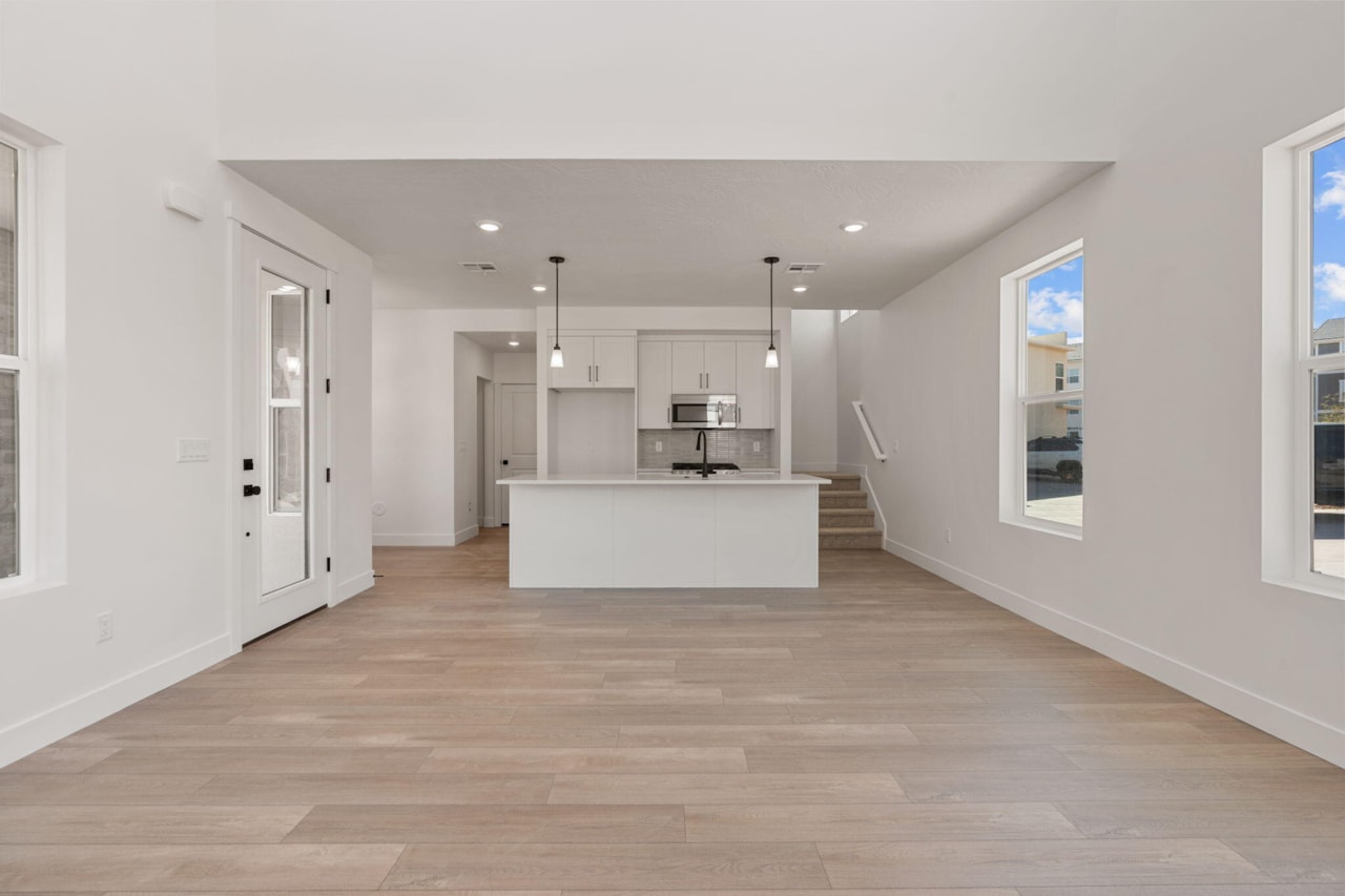 523 W Olive St George, UT 84790 home for sale, MLS#25-266152 - Erika Rogers Photo 7