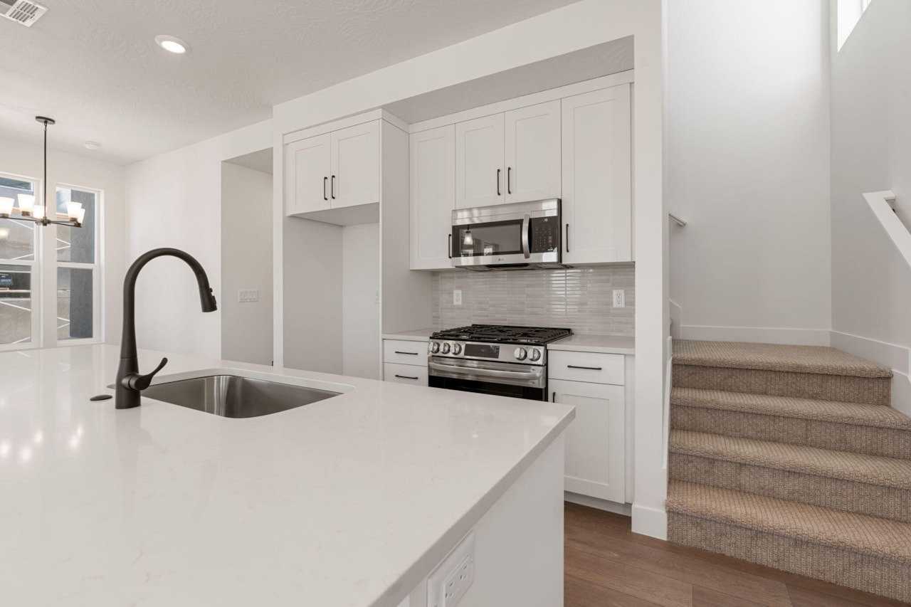 523 W Olive St George, UT 84790 home for sale, MLS#25-266152 - Erika Rogers Photo 10