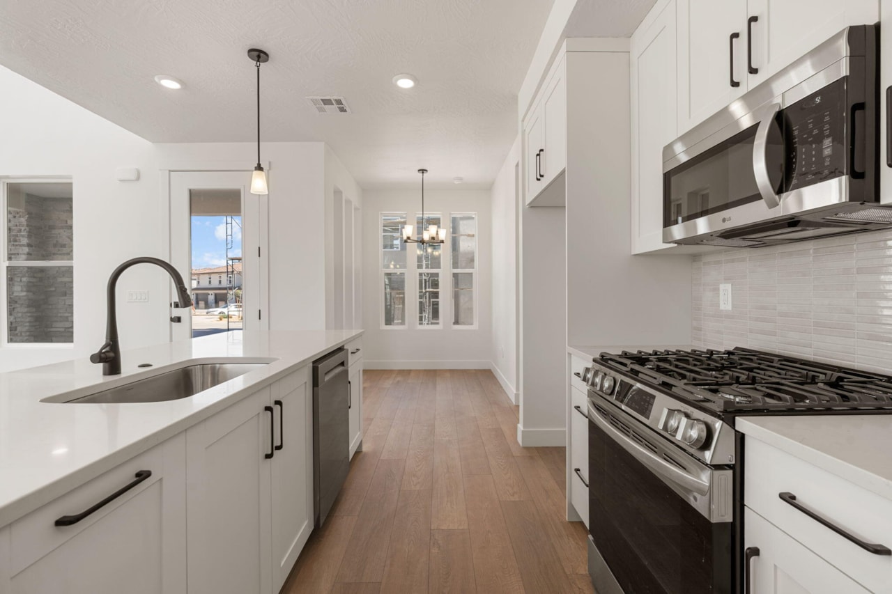 523 W Olive St George, UT 84790 home for sale, MLS#25-266152 - Erika Rogers Photo 11