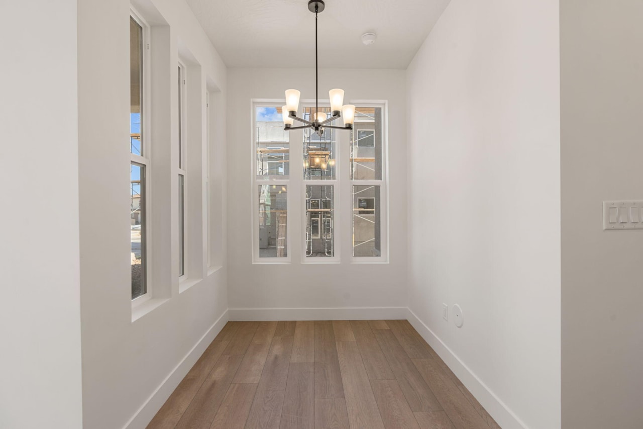 523 W Olive St George, UT 84790 home for sale, MLS#25-266152 - Erika Rogers Photo 12