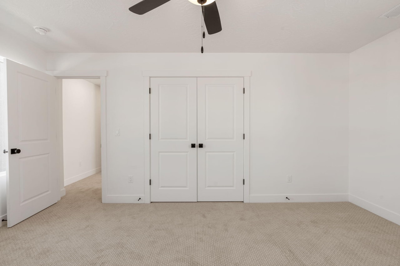 523 W Olive St George, UT 84790 home for sale, MLS#25-266152 - Erika Rogers Photo 21