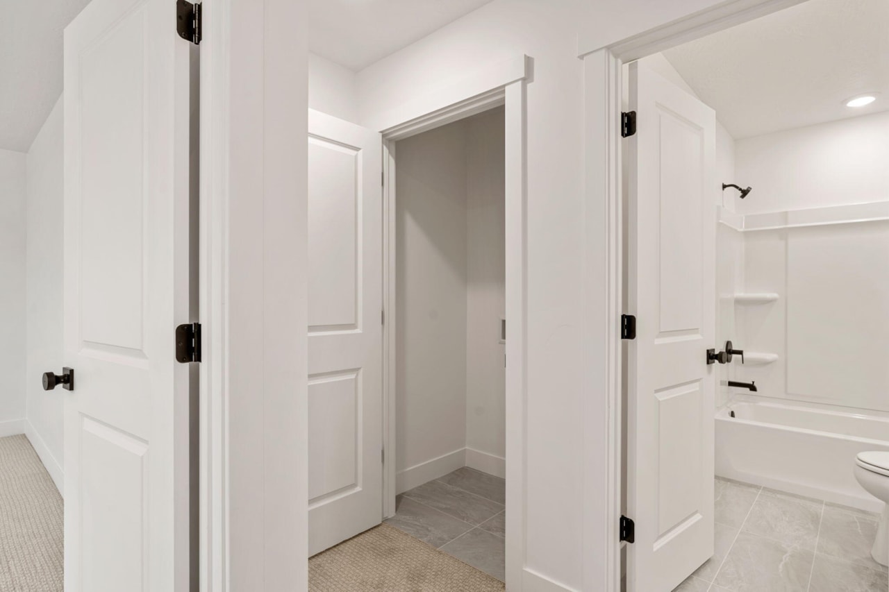 523 W Olive St George, UT 84790 home for sale, MLS#25-266152 - Erika Rogers Photo 24