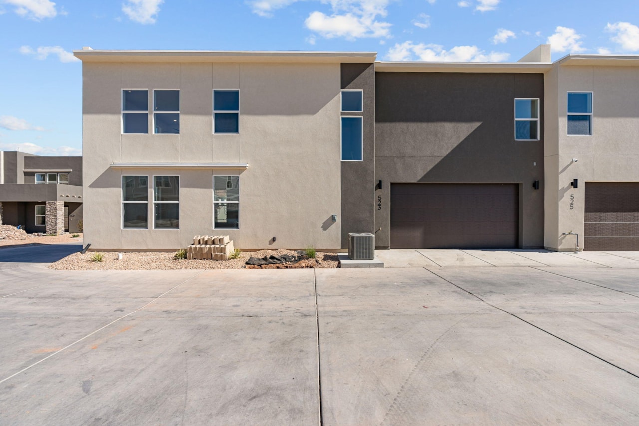 523 W Olive St George, UT 84790 home for sale, MLS#25-266152 - Erika Rogers Photo 38