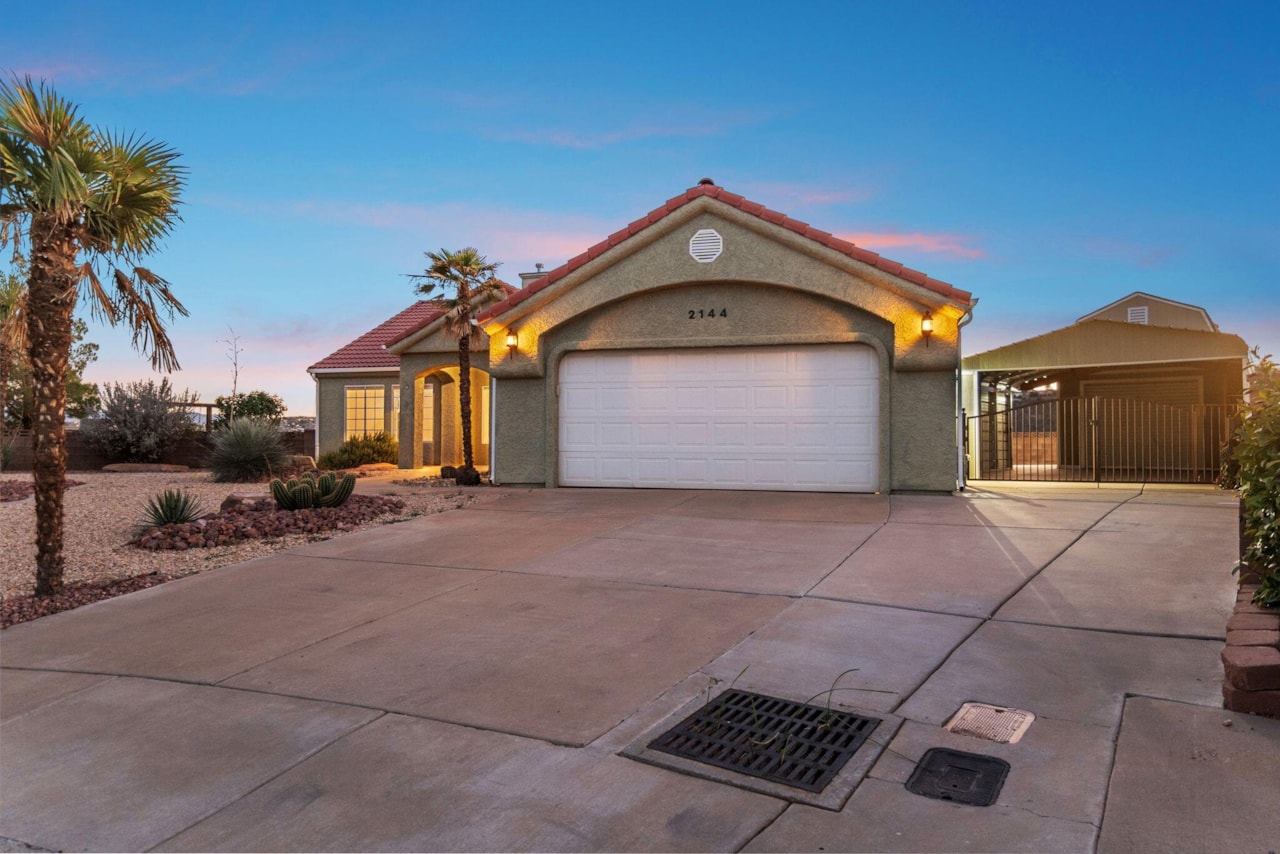 2144 E 220 CIR S St George, UT 84790 home for sale, MLS#25-266182 - Erika Rogers Photo 23