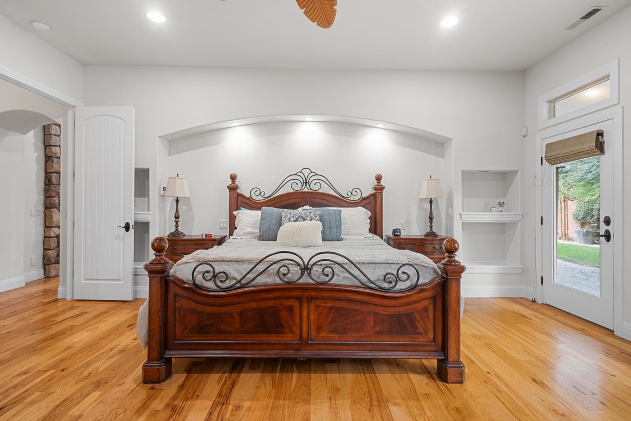 1019 S 900  E St George, UT 84790 home for sale, MLS#25-265669 - Erika Rogers Photo 30