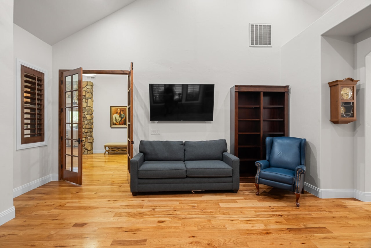 1019 S 900  E St George, UT 84790 home for sale, MLS#25-265669 - Erika Rogers Photo 43