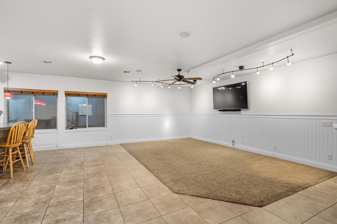 1019 S 900  E St George, UT 84790 home for sale, MLS#25-265669 - Erika Rogers Photo 62