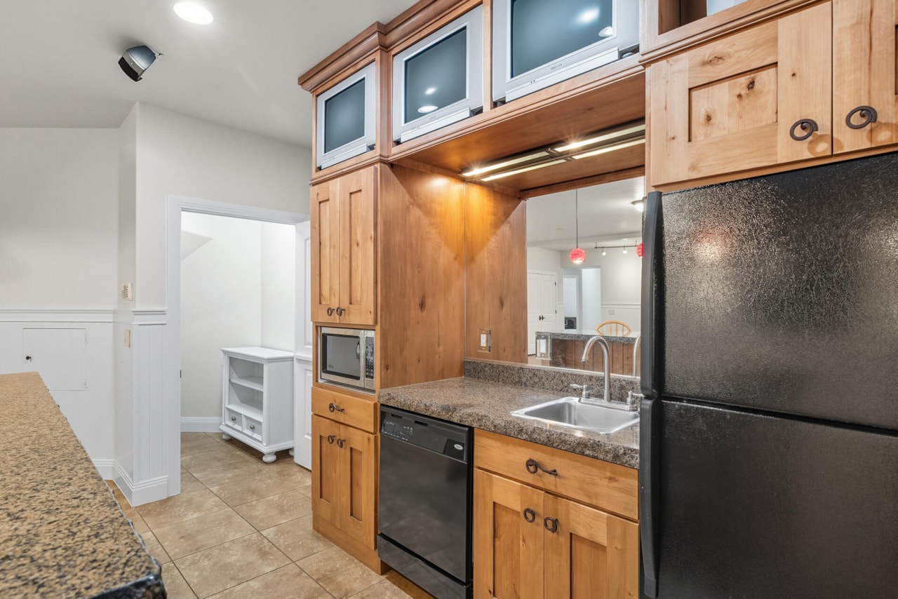 1019 S 900  E St George, UT 84790 home for sale, MLS#25-265669 - Erika Rogers Photo 64