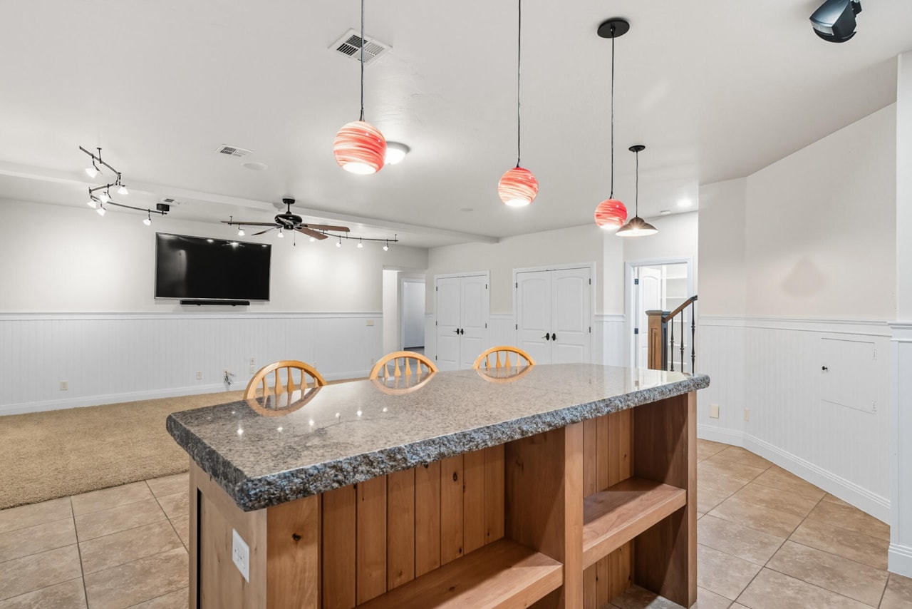 1019 S 900  E St George, UT 84790 home for sale, MLS#25-265669 - Erika Rogers Photo 65