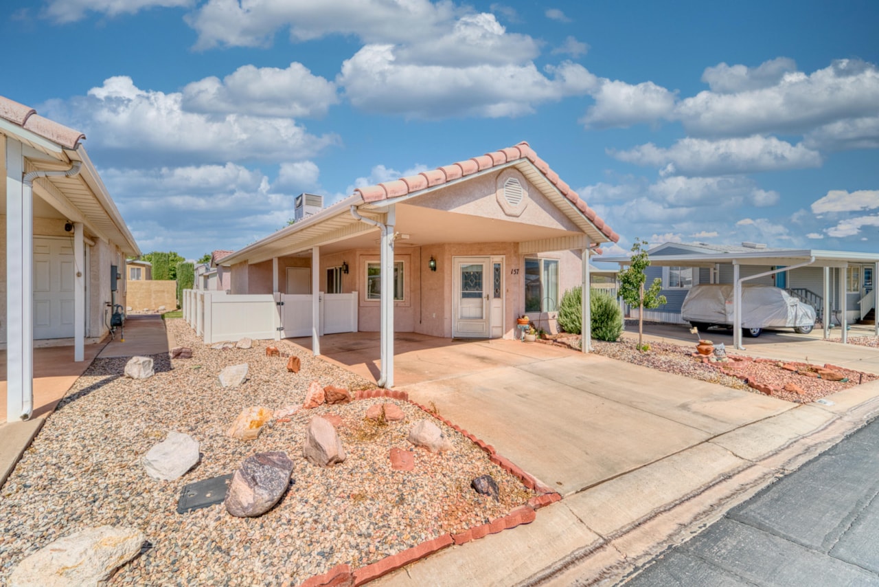 2990 E Riverside DR #157 St George, UT 84790 home for sale, MLS#25-263310 - Erika Rogers Photo 4