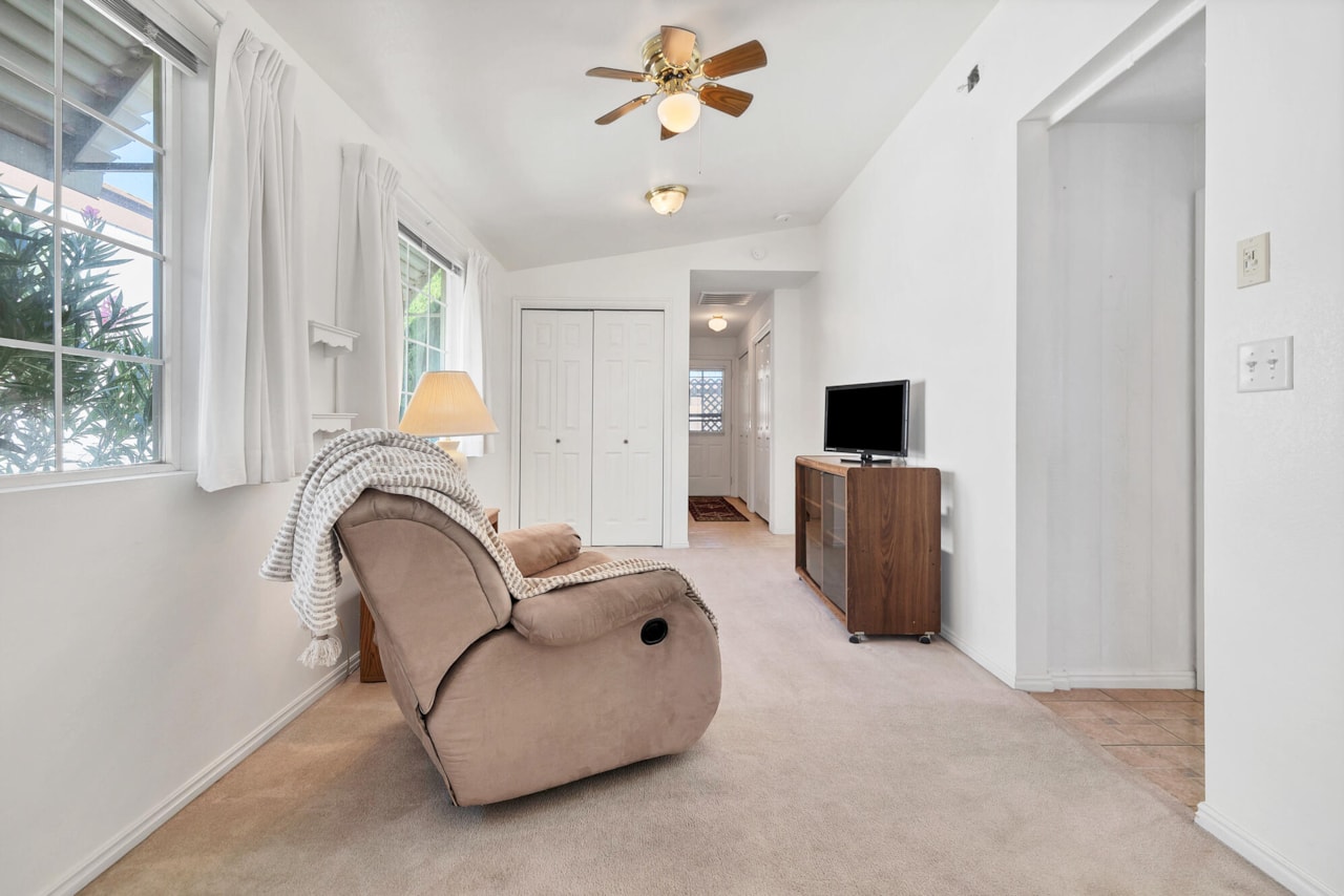 2990 E Riverside Dr #3 St George, UT 84790 home for sale, MLS#25-262713 - Erika Rogers Photo 7