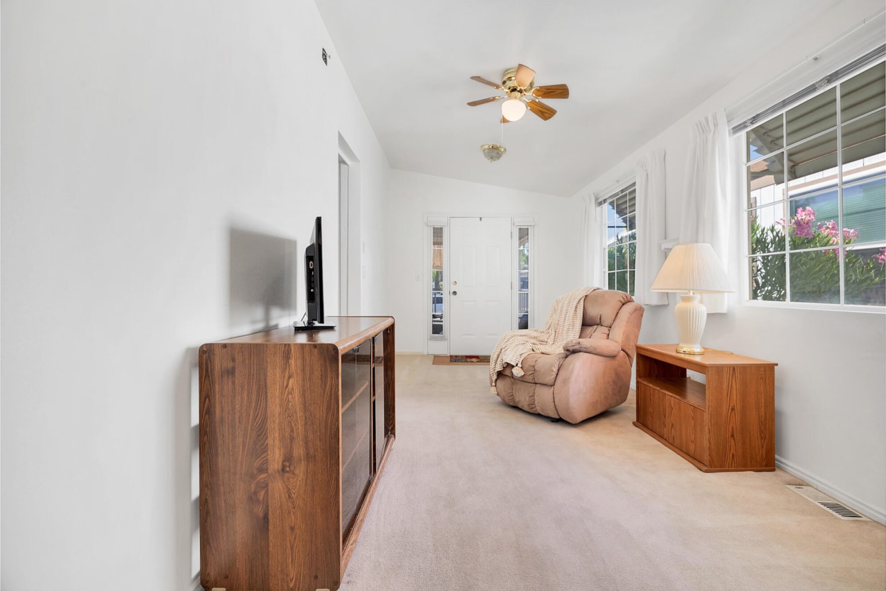 2990 E Riverside Dr #3 St George, UT 84790 home for sale, MLS#25-262713 - Erika Rogers Photo 9