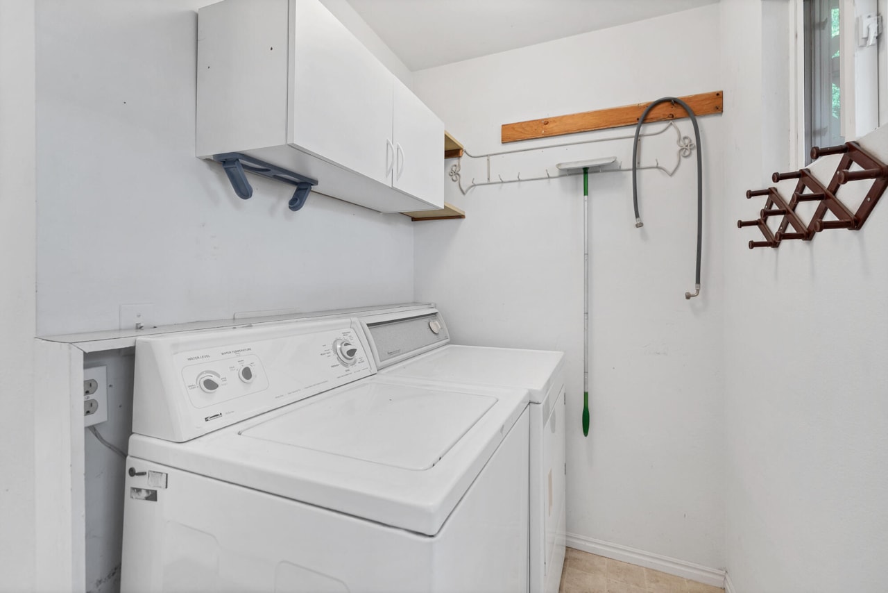 2990 E Riverside Dr #3 St George, UT 84790 home for sale, MLS#25-262713 - Erika Rogers Photo 10