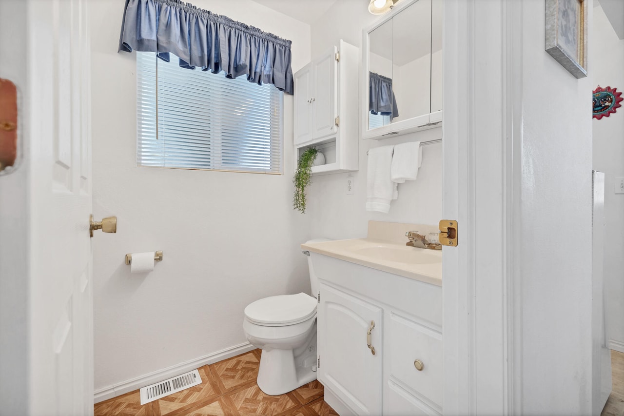 2990 E Riverside Dr #3 St George, UT 84790 home for sale, MLS#25-262713 - Erika Rogers Photo 15