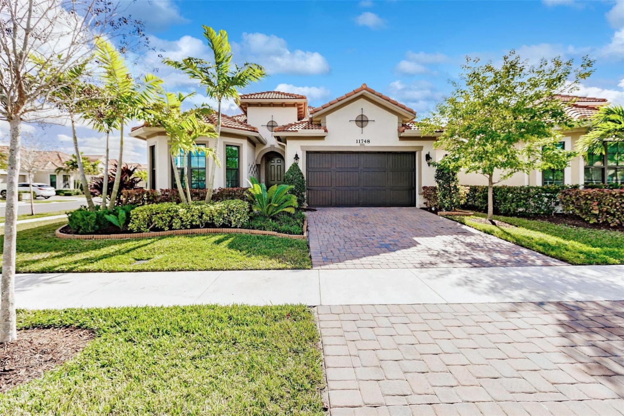 11748 Fortress Run Parkland, FL 33076 | MLS F10528406