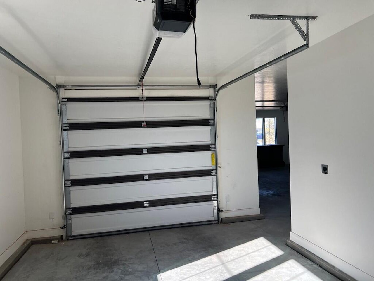 5801 S Cardinal Wing DR St George, UT 84790 home for sale, MLS#25-266174 - Erika Rogers Photo 34