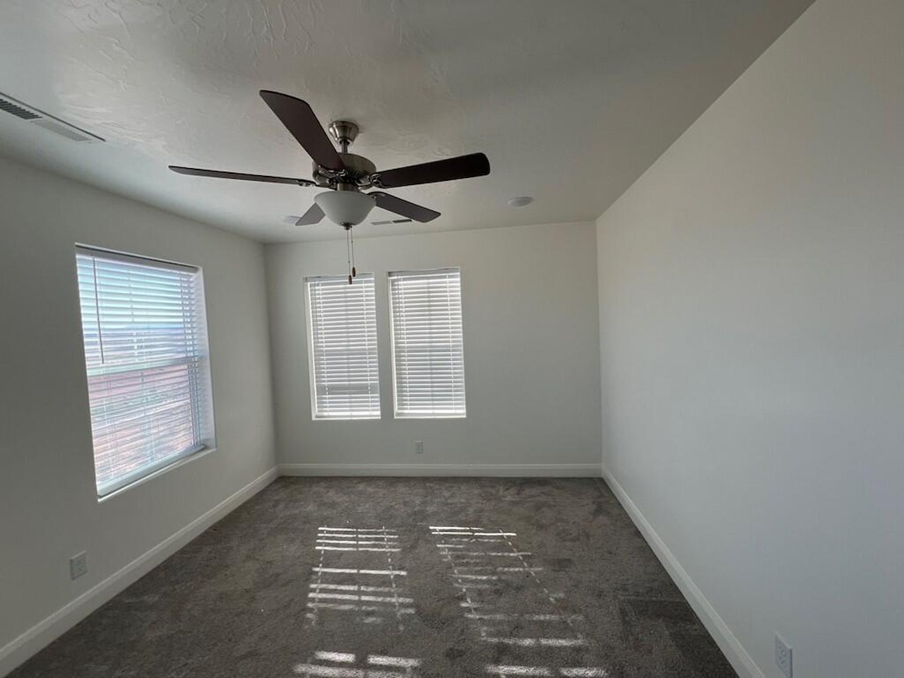 5801 S Cardinal Wing DR St George, UT 84790 home for sale, MLS#25-266174 - Erika Rogers Photo 111