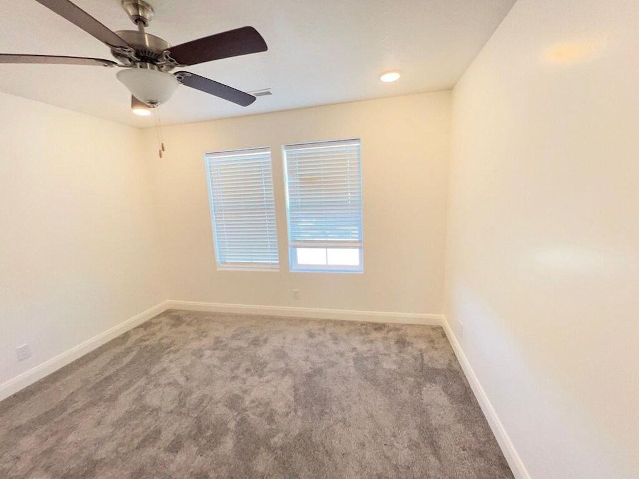 5801 S Cardinal Wing DR St George, UT 84790 home for sale, MLS#25-266174 - Erika Rogers Photo 124