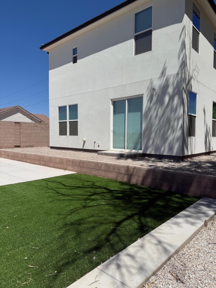 62 E 400  S Washington, UT 84780 home for sale, MLS#25-266229 - Erika Rogers Photo 17