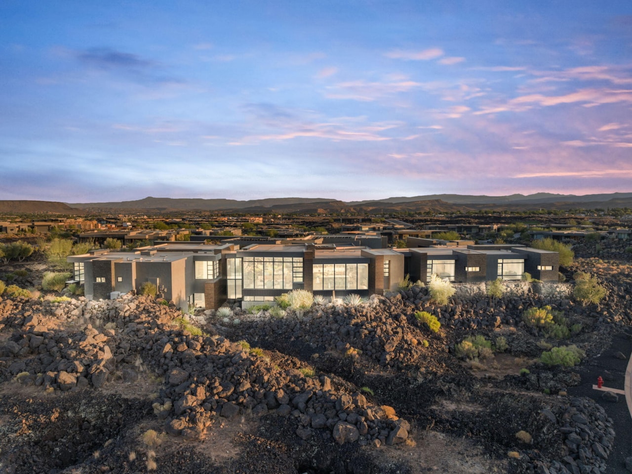 2515 N Tacheene DR St George, UT 84770 home for sale, MLS#25-265445 - Erika Rogers