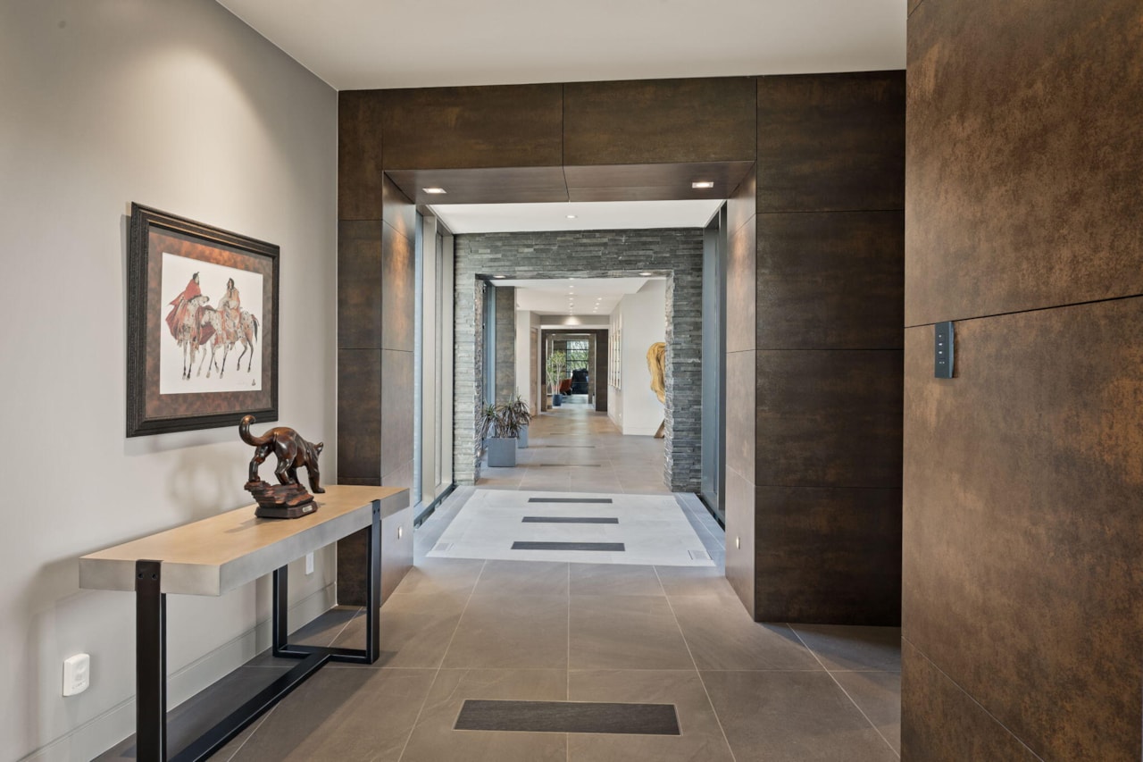 2515 N Tacheene DR St George, UT 84770 home for sale, MLS#25-265445 - Erika Rogers Photo 25