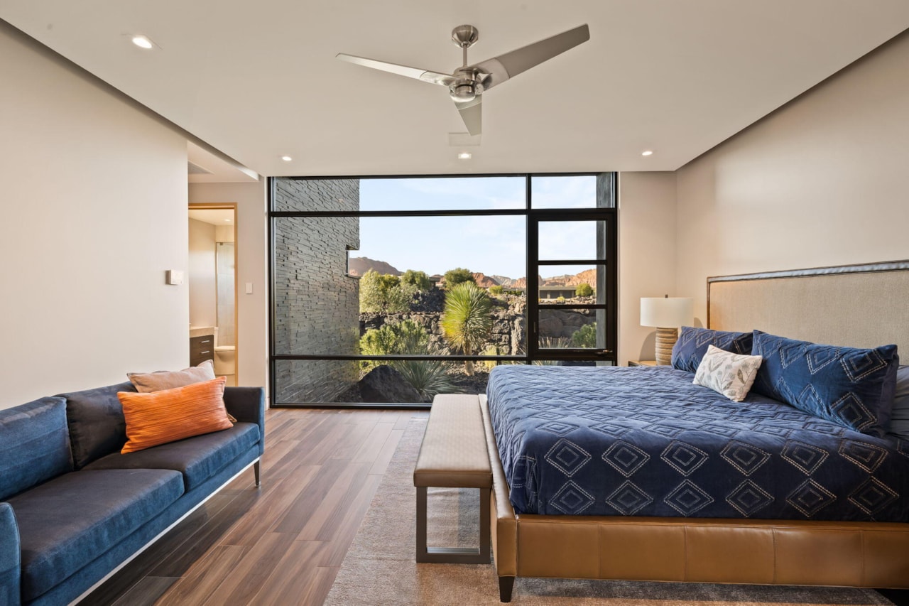 2515 N Tacheene DR St George, UT 84770 home for sale, MLS#25-265445 - Erika Rogers Photo 66