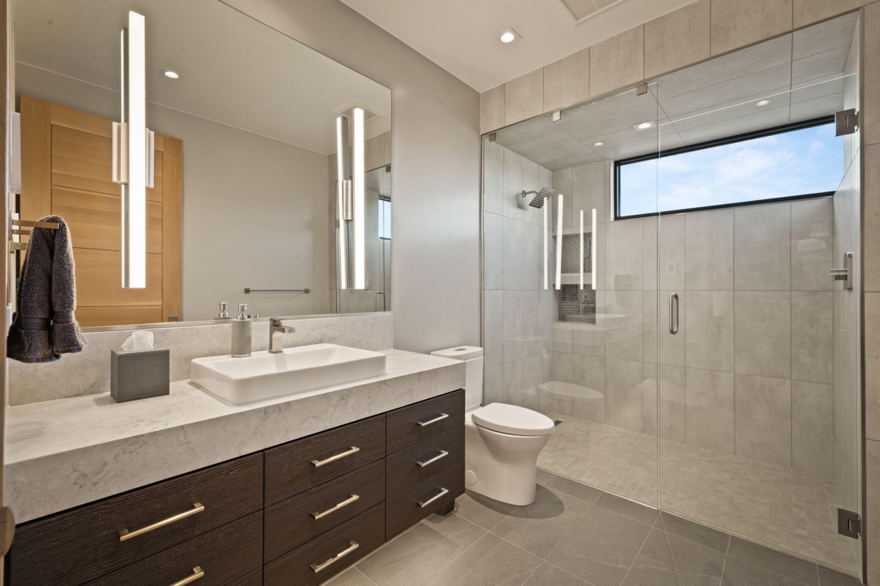 2515 N Tacheene DR St George, UT 84770 home for sale, MLS#25-265445 - Erika Rogers Photo 72