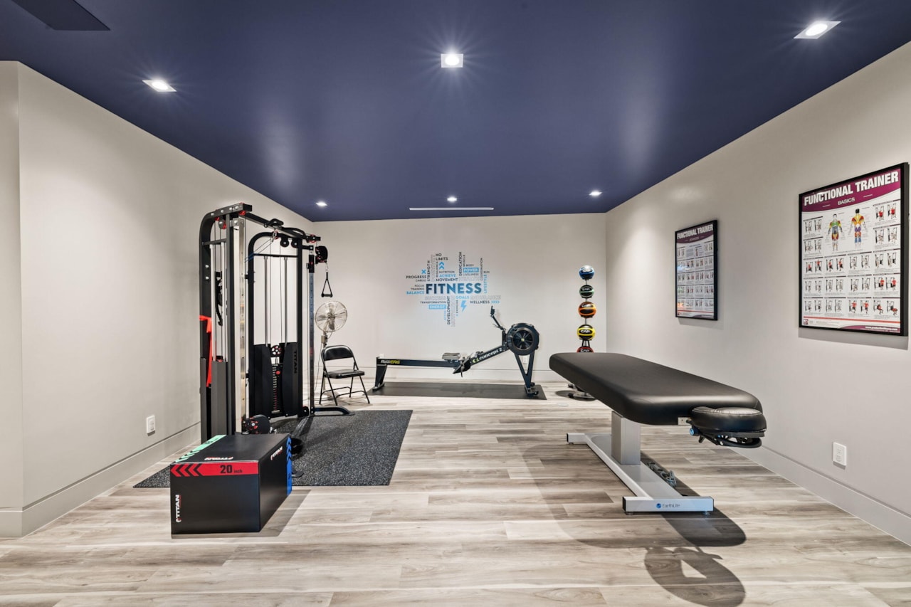 2515 N Tacheene DR St George, UT 84770 home for sale, MLS#25-265445 - Erika Rogers Photo 82