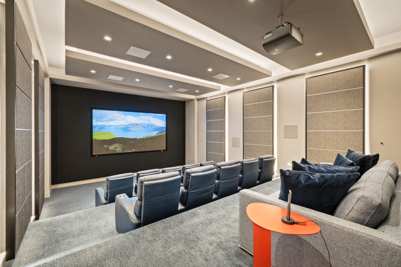 2515 N Tacheene DR St George, UT 84770 home for sale, MLS#25-265445 - Erika Rogers Photo 86