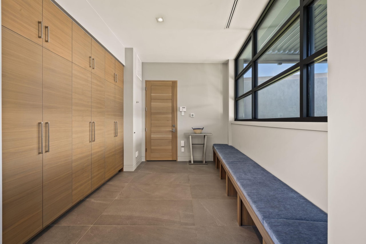 2515 N Tacheene DR St George, UT 84770 home for sale, MLS#25-265445 - Erika Rogers Photo 105