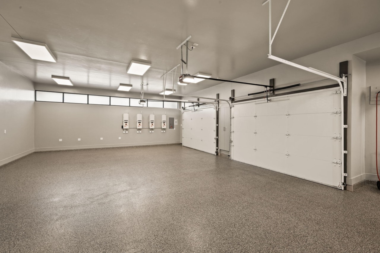 2515 N Tacheene DR St George, UT 84770 home for sale, MLS#25-265445 - Erika Rogers Photo 106