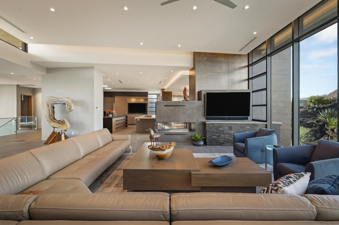 2515 N Tacheene DR St George, UT 84770 home for sale, MLS#25-265445 - Erika Rogers Photo 29