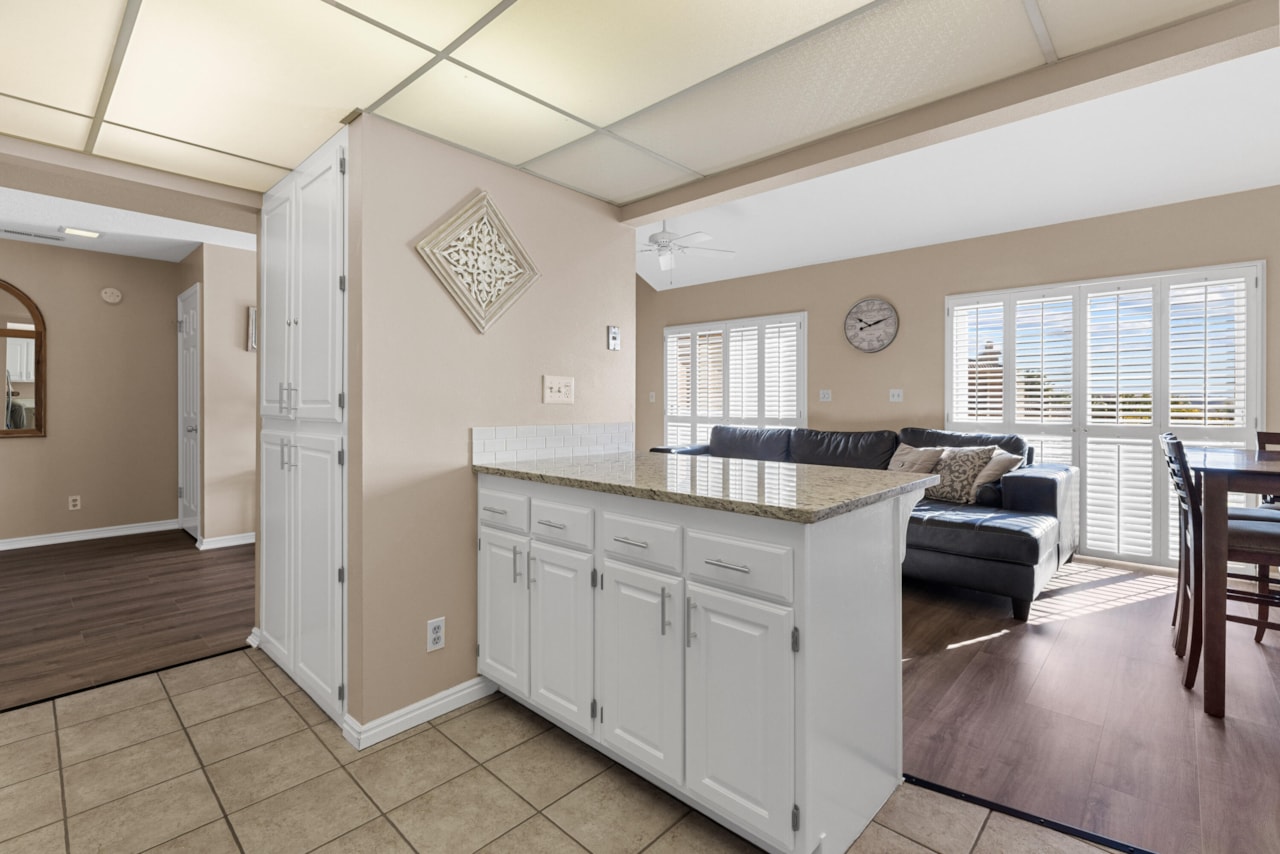 860 S Village RD #L-10 St George, UT 84770 condo for sale, MLS#25-266209 - Erika Rogers Photo 8