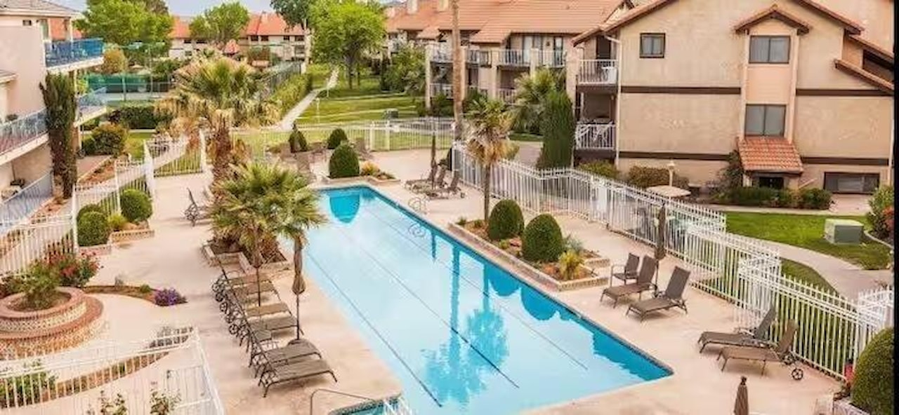 860 S Village RD #L-10 St George, UT 84770 condo for sale, MLS#25-266209 - Erika Rogers Photo 20