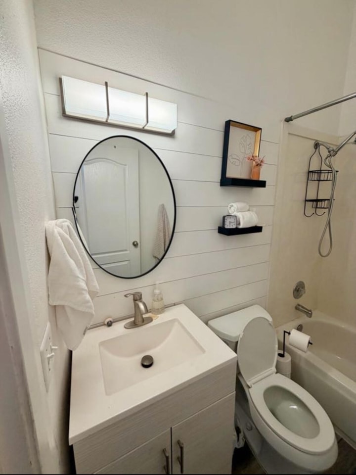 2389 E 630  N St George, UT 84790 home for sale, MLS#25-266285 - Erika Rogers Photo 11