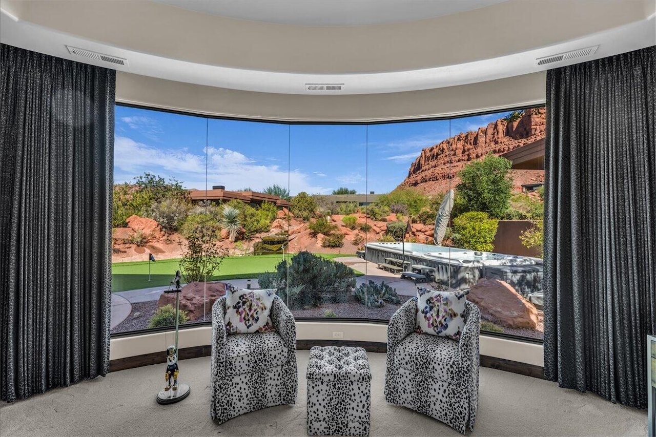 2331 W Entrada Trl #106 St George, UT 84770 home for sale, MLS#25-266014 - Erika Rogers Photo 18