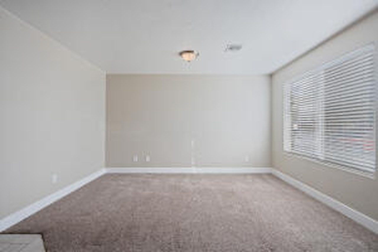 3239 S 840  E #20 St George, UT 84790 home for sale, MLS#25-266306 - Erika Rogers Photo 12