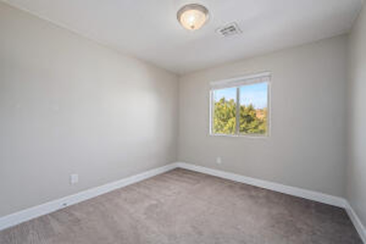 3239 S 840  E #20 St George, UT 84790 home for sale, MLS#25-266306 - Erika Rogers Photo 19