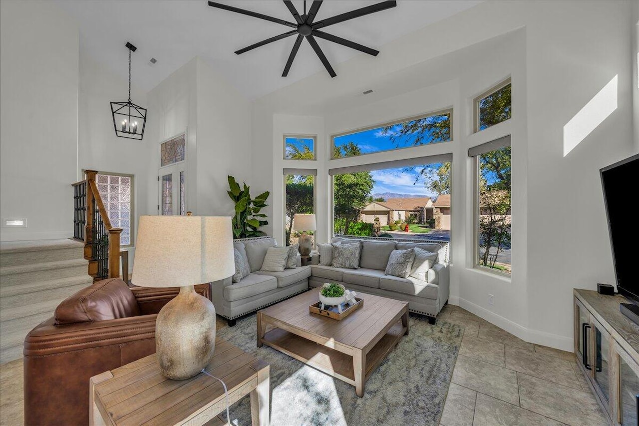 2240 E Cobalt #9 St George, UT 84790 home for sale, MLS#25-266300 - Erika Rogers Photo 9