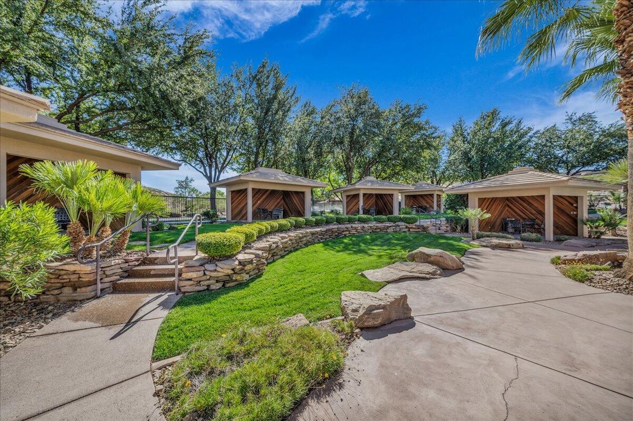 2240 E Cobalt #9 St George, UT 84790 home for sale, MLS#25-266300 - Erika Rogers Photo 31