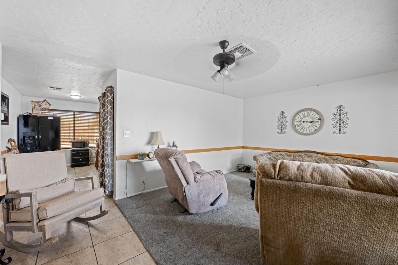 2105 E Panorama Parkway St George, UT 84790 home for sale, MLS#25-266323 - Erika Rogers Photo 15