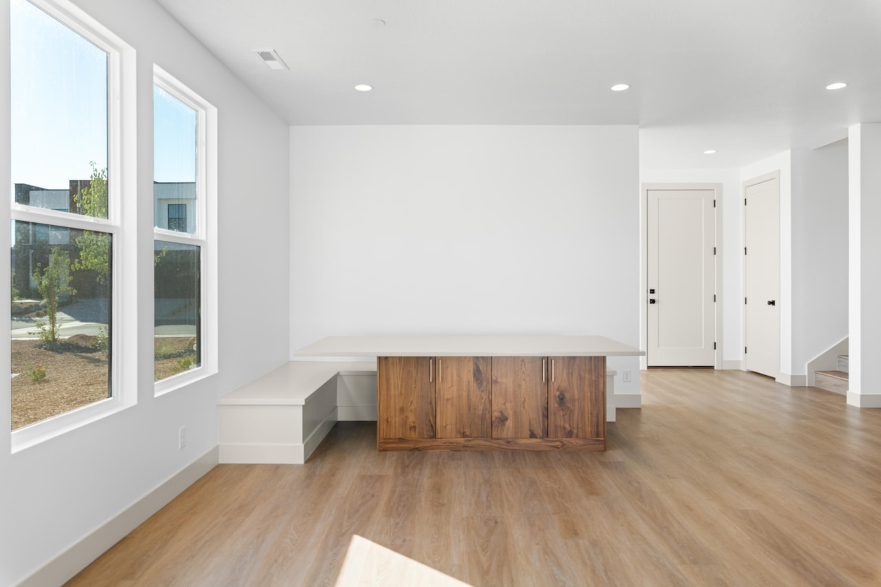 3586 E Amenecer LN #88 Washington, UT 84780 home for sale, MLS#25-266322 - Erika Rogers Photo 7