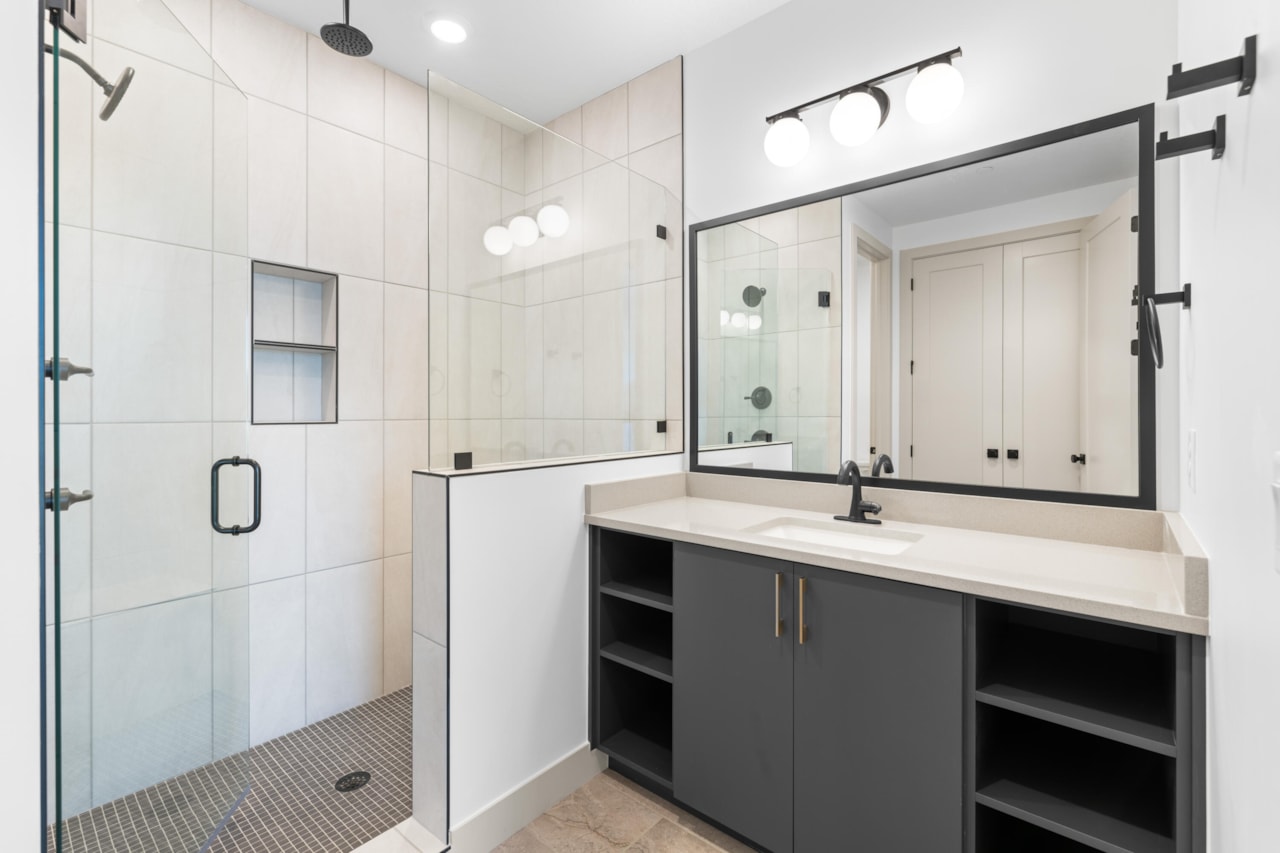 3586 E Amenecer LN #88 Washington, UT 84780 home for sale, MLS#25-266322 - Erika Rogers Photo 11